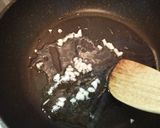 砂肝と椎茸と小松菜のにんにく醤油炒め☆作り方5写真