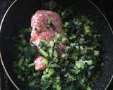冷凍した大根葉と挽肉で作る炒め煮おかず作り方1写真