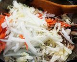 たっぷり野菜と春雨の中華スープ作り方9写真