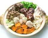 隠し味はマヨネーズ♪きのこと鶏団子味噌鍋作り方2写真