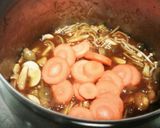 ｷﾉｺたっぷり♪デミ煮込みﾊﾝﾊﾞｰｸﾞ作り方4写真