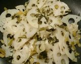 蓮根と高菜の炒めもの作り方4写真