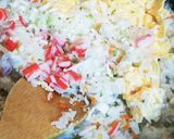 にんにく醤油が決め手♡彩りチャーハン作り方5写真