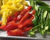 パプリカと豚肉のオイスター生姜炒め作り方1写真
