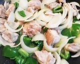 ⭐モモ肉のｹﾁｬｯﾌﾟ炒め作り方4写真