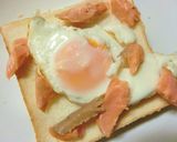 鮭×目玉焼き×ブロッコリーの和トースト作り方5写真