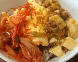 残り物で簡単に☆ピリ辛な三色丼作り方3写真
