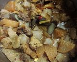 スジと大根とこんにゃくの味噌煮込み作り方7写真