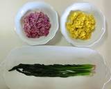 食用菊の華やかおもてなし巻き寿司作り方1写真