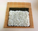 食用菊の華やかおもてなし巻き寿司作り方3写真