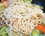 お一人様ランチにも♪だしソース焼きうどん作り方3写真