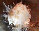 簡単！大根のピリ辛ごまのサラダ作り方2写真