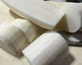 切った大根に調味料を入れる簡単漬物作り方1写真