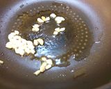 ぶつ切りカレー味焼きそば。作り方1写真