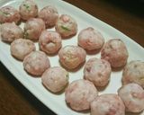 鍋に♥あったか簡単★はんぺん鶏団子♥作り方2写真