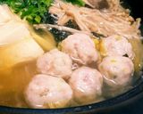 鍋に♥あったか簡単★はんぺん鶏団子♥作り方3写真