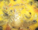 リメイク★鶏汁【みそ味変わり親子丼】♪作り方5写真