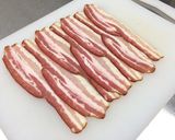 クリスマスに!豚ヒレ肉のベーコン巻き作り方1写真
