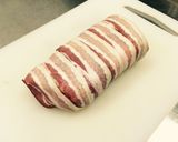 クリスマスに!豚ヒレ肉のベーコン巻き作り方3写真