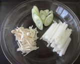 凍豆腐と冬野菜のとろとろ粕汁作り方1写真