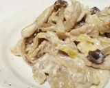 簡単おかず！きのこと豚肉のマヨポン炒め作り方5写真