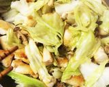鶏胸肉とキャベツのレモンバター炒め★作り方6写真