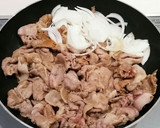 簡単❤豚のしょうが焼き丼♪温泉卵のせ作り方4写真