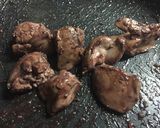 焦がし醤油de鶏レバーのﾜｲﾝ煮♡作り方6写真