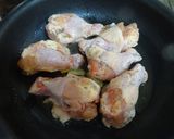 フライパンde即席✿チキンのトマト煮込み作り方3写真