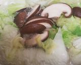 白菜のスープ♡お鍋の肉団子が余った時に♡作り方1写真