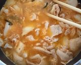 野菜たっぷり☆ピリ辛豚キムチ鍋作り方6写真