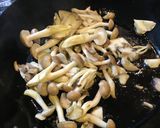 サクッとできる★牛こま肉のワイン煮パスタ作り方3写真