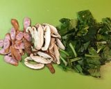 キッシュ気取りの☆具沢山たまご焼き。作り方1写真