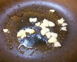キャベツとレンコンの挽き肉炒め。作り方1写真