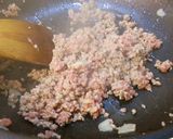 キャベツとレンコンの挽き肉炒め。作り方2写真