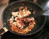 香箱蟹のトマトクリームパスタ作り方4写真