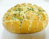 バケットでチーズガーリックちぎりパン作り方3写真