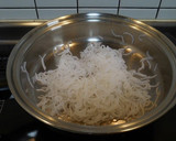 しらたきときくらげの低糖質ピリ辛炒め★作り方1写真