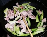 捨てないで！ブロッコリーの茎の中華炒め作り方2写真