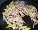 捨てないで！ブロッコリーの茎の中華炒め作り方5写真
