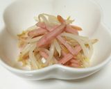 もやし、ソーセージ、塩こしょうだけ！作り方4写真