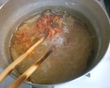 温かキムチと白滝 鶏団子のピリ辛スープ！作り方4写真