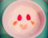 ヨーグルトを可愛く♪金髪少女作り方2写真