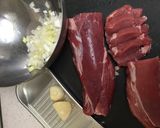 豚ヒレ肉のソース煮〜冷めても美味しい作り方1写真