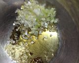鶏ササミとキュウリのニンニクごま油和え作り方5写真