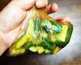 きゅうりと焼肉のたれの和え物作り方2写真