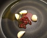 蟹とエノキのトマトクリームパスタ作り方2写真
