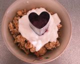 ヨーグルトアート心温まるハート朝食カップ作り方3写真