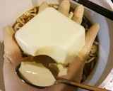 しめじと豚肉のカニかま具だくさん卵スープ作り方3写真