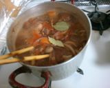 簡単クリスマスにも♪牛肉の赤ワイン煮込み作り方5写真